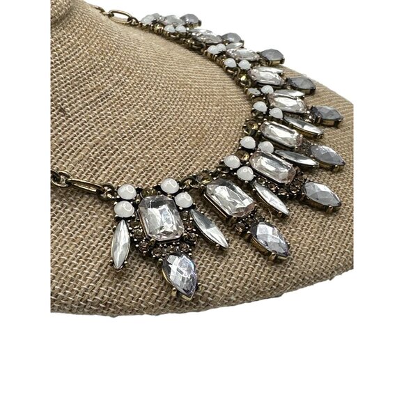 J Crew Necklace Shimmering Rhinestone Moonstone Chunky Gold Tone - Picture 3 of 9